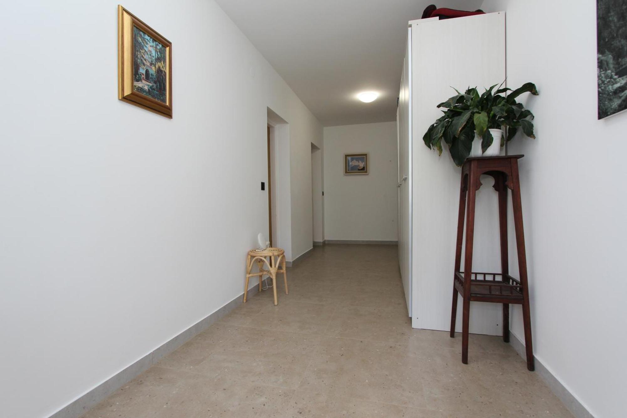 And Dino Apartment *